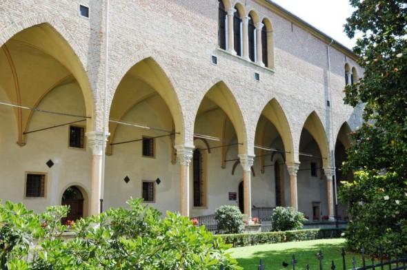 BASILICA DE SAN ANTONIO DE PADUA