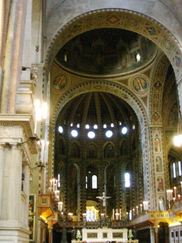 BASILICA DE SAN ANTONIO DE PADUA