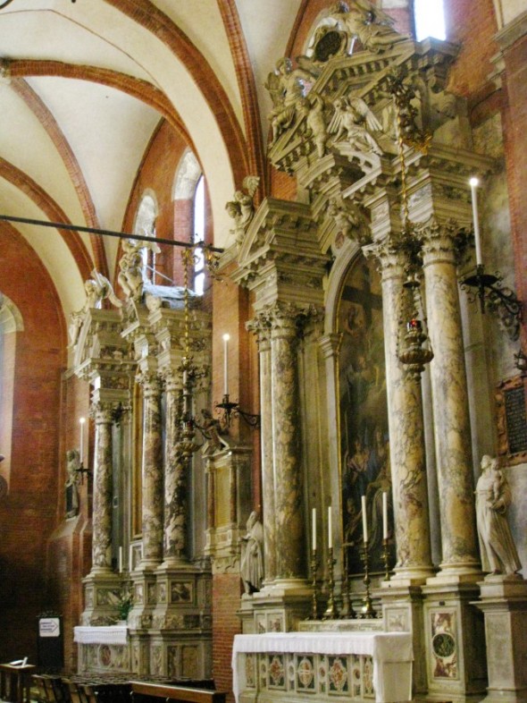 BASILICA DE SAN ANTONIO DE PADUA