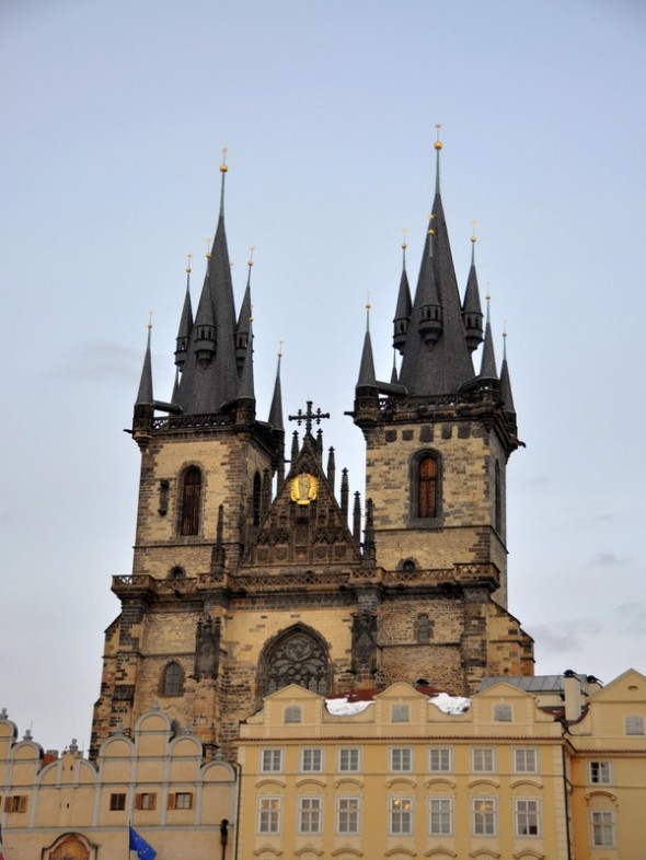 IGLESIA DE TYN