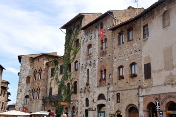 PLAZA DE LA CISTERNA 