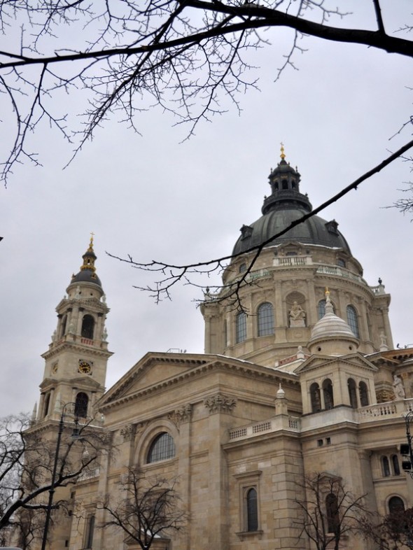 BASILICA DE SAN ESTEBAN 