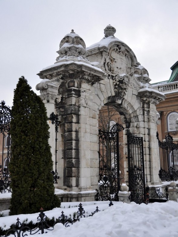 CASTILLO DE BUDA 