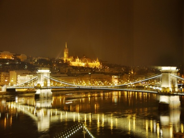 PUENTE DE LAS CADENAS 