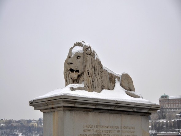 PUENTE DE LAS CADENAS 