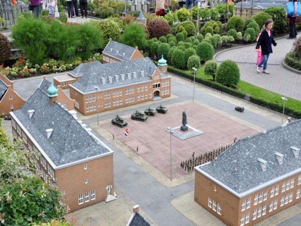 MADURODAM 