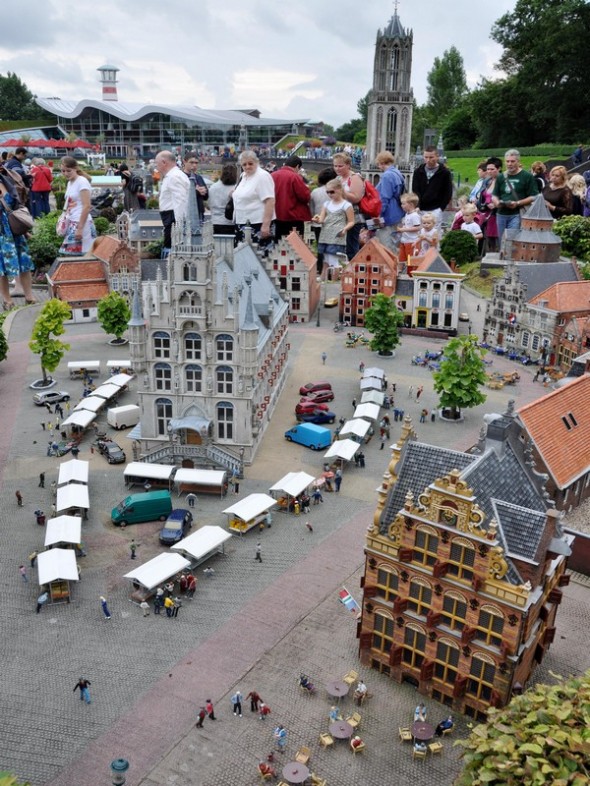 MADURODAM 