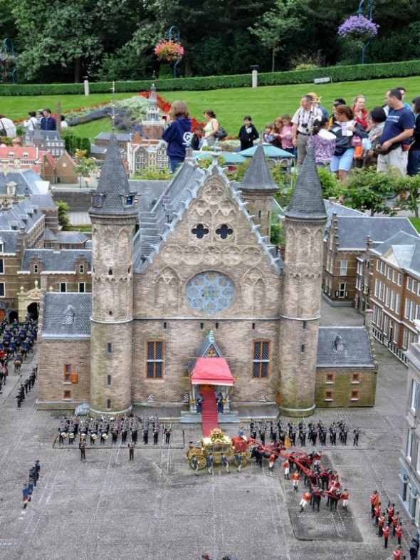 MADURODAM 