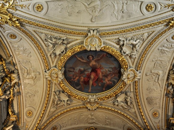 MUSEO DEL LOUVRE 