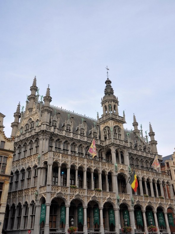 GRAND PLACE