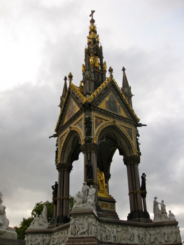 ALBERT MEMORIAL