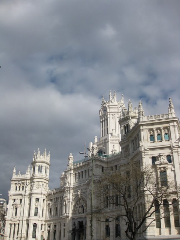 EDIFICIO DE CORREOS