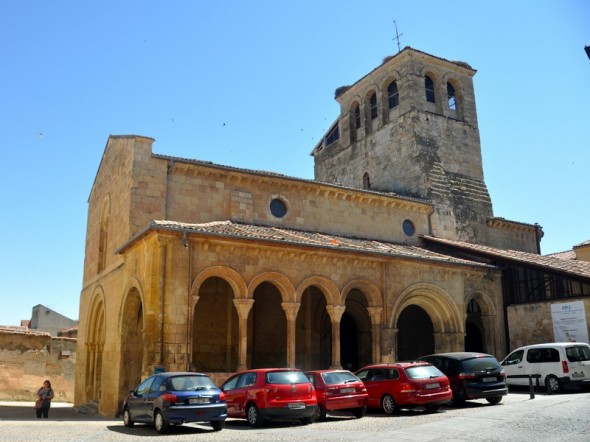 IGLESIA DE LA SANTISIMA TRINIDAD 