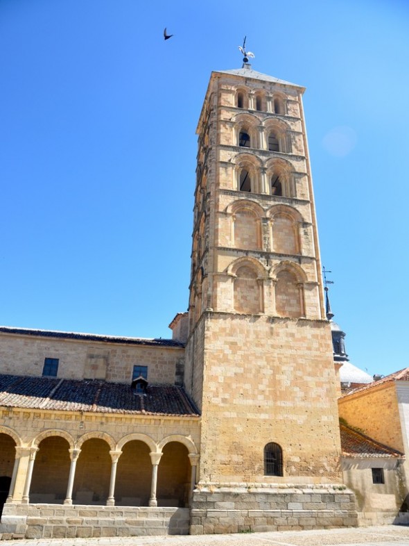 IGLESIA DE SAN ESTEBAN