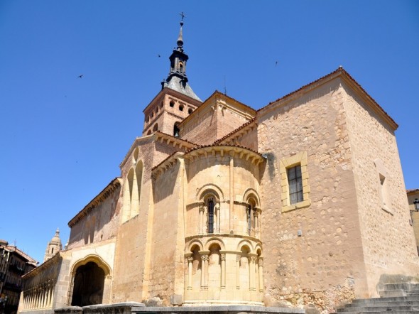 IGLESIA DE SAN MARTIN 