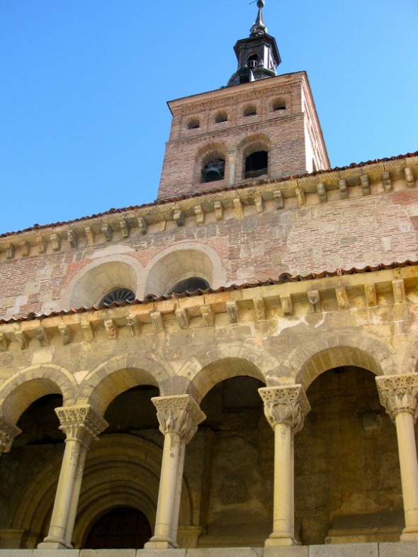 IGLESIA DE SAN MARTIN 