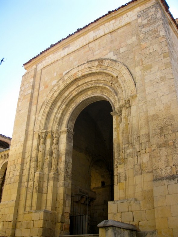 IGLESIA DE SAN MARTIN 