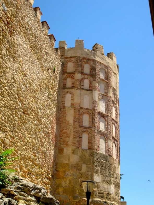 PUERTA DE SAN ANDRES 