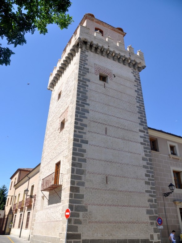 TORRE DE ARIAS DAVILA