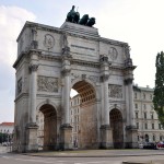 PUERTA DE LA VICTORIA