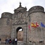 PUERTA DE BISAGRA